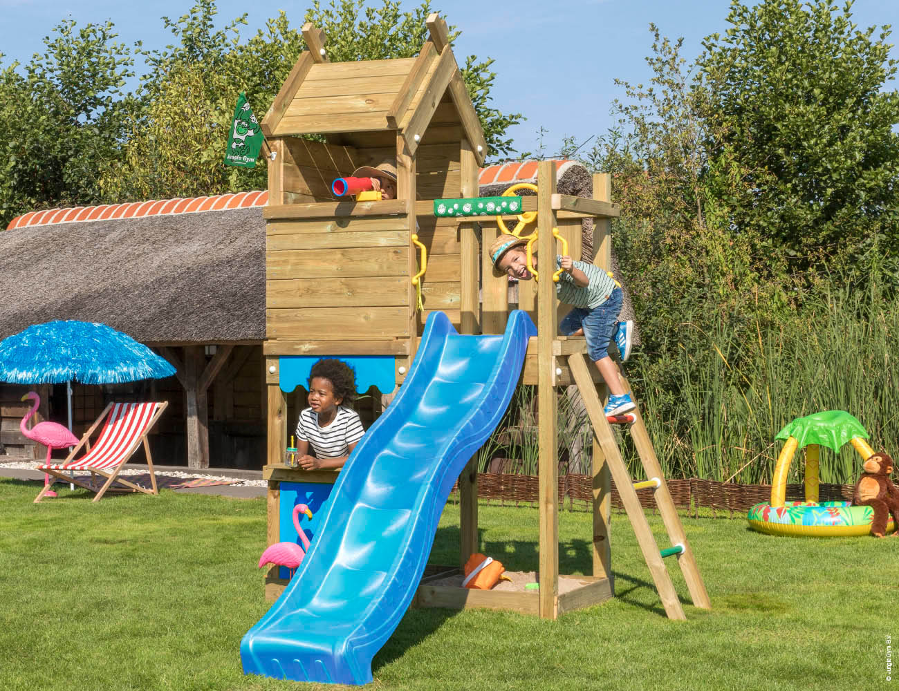 Jungle Gym Resort torony